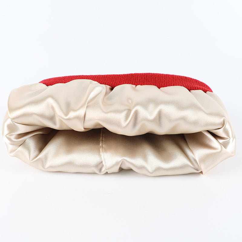 CaireCurl | Wärme, die schützt. Seide, die dein Haar bewahrt.